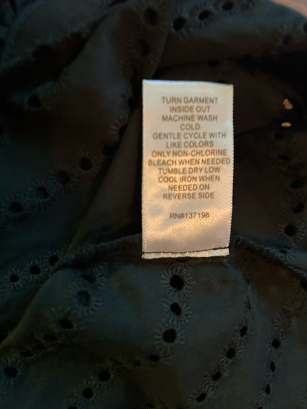Caroline Constas Dark Green Eyelet Ruffled Cape Collar Blouse. Large. - Picture 9 of 9